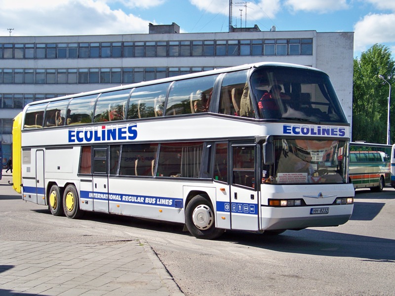 Латвия, Neoplan N122/3L Skyliner № 225