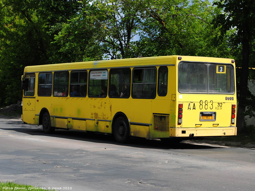 Брянская область, ЛиАЗ-5256.40 № АА 883 32