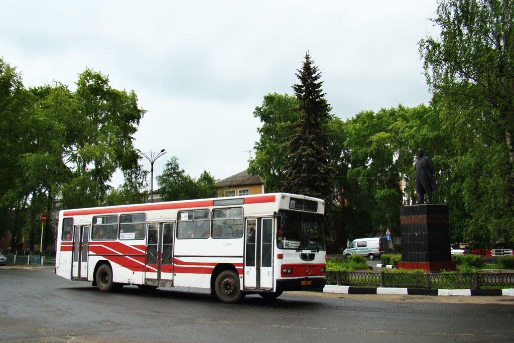 Arkhangelsk region, Mercedes-Benz O325 # АА 568 29