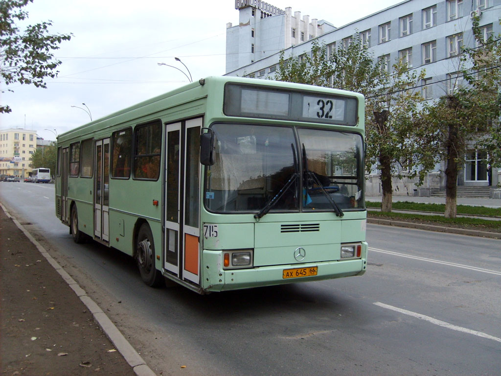 Свердловская область, ГолАЗ-АКА-5225 № 715