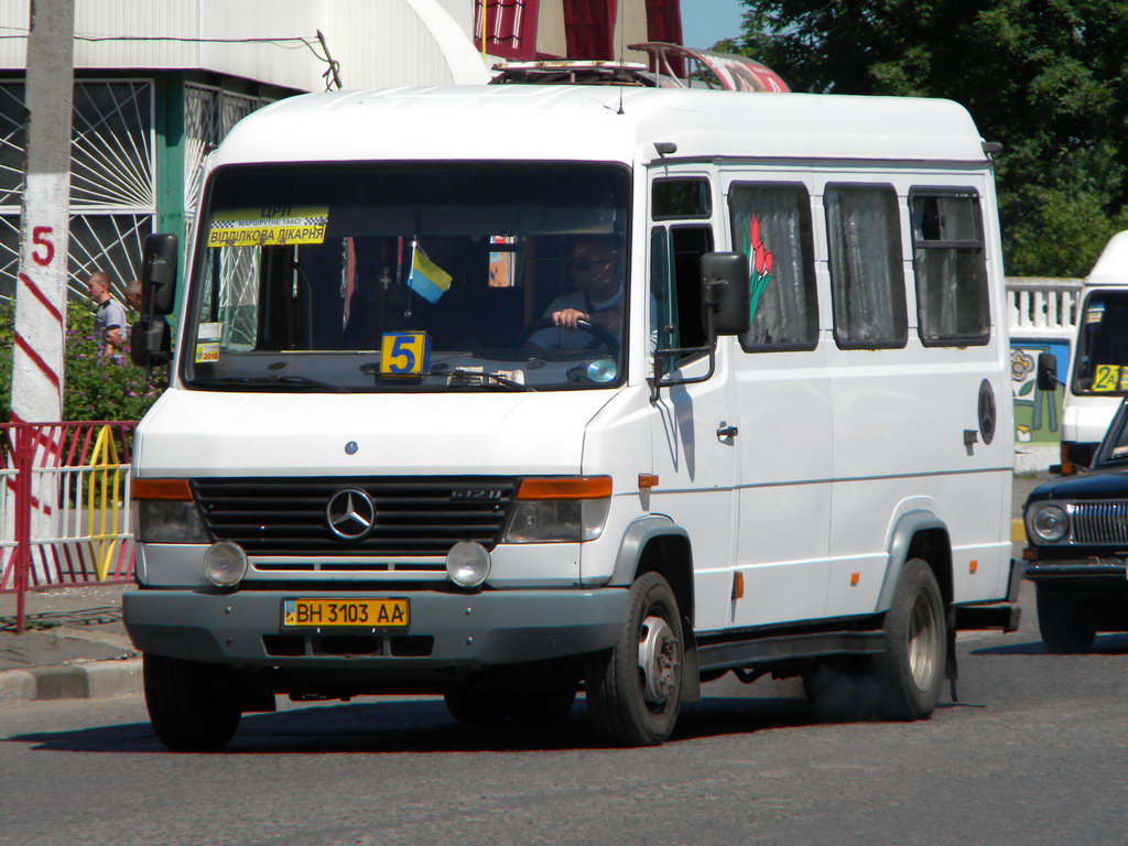 Obwód odeski, Mercedes-Benz Vario 612D Nr BH 3103 AA