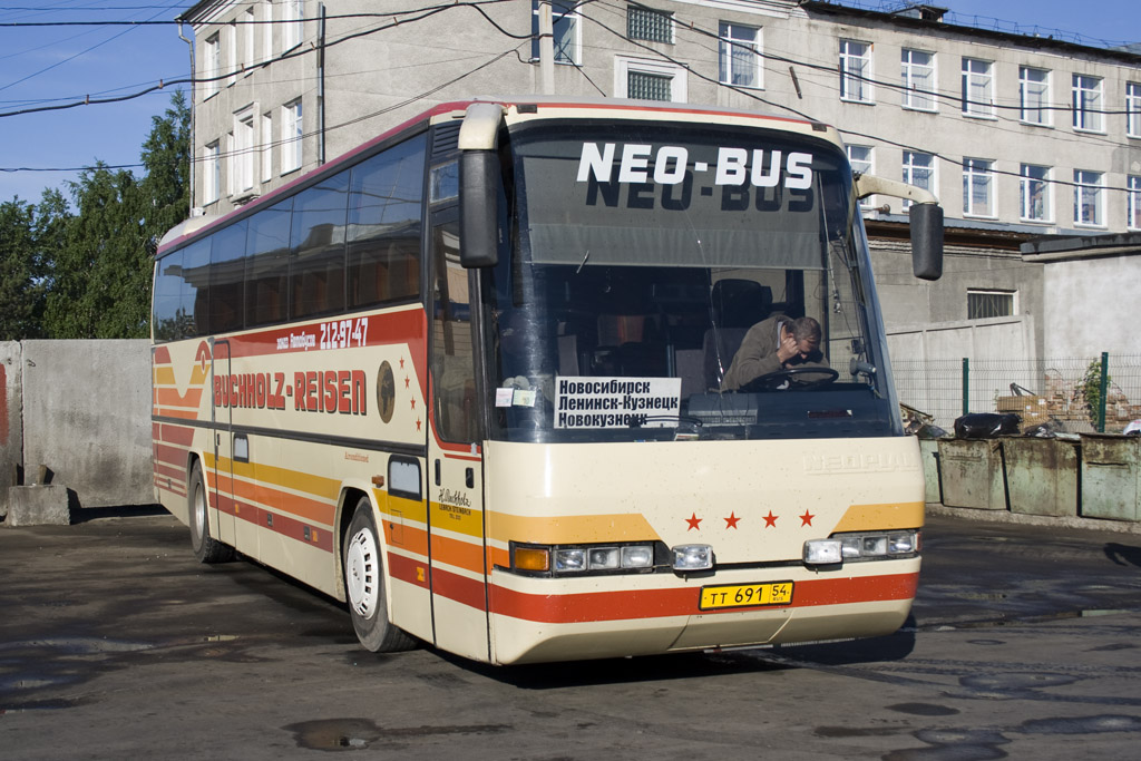 Новосибирская область, Neoplan N316SHD Transliner № ТТ 691 54