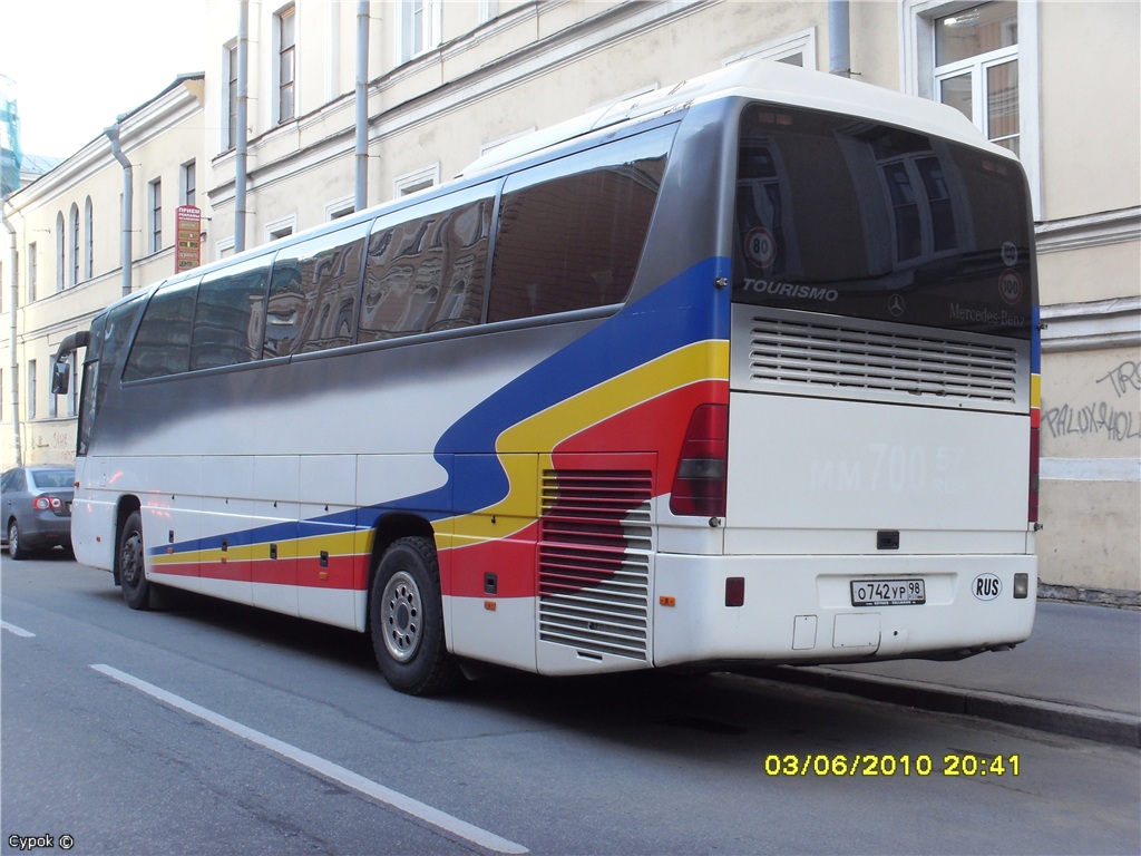 Санкт-Петербург, Mercedes-Benz O350-15RHD Tourismo № О 742 УР 98