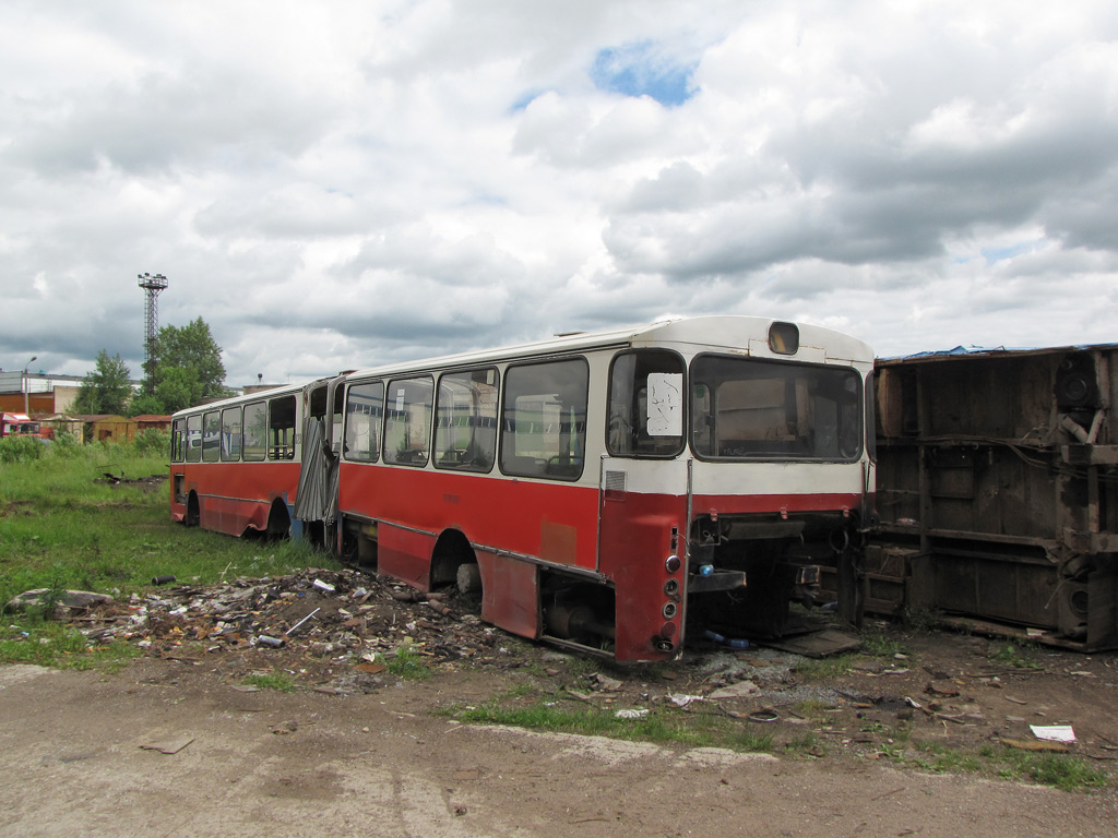 Калужская область, Mercedes-Benz O305G № АВ 001 40