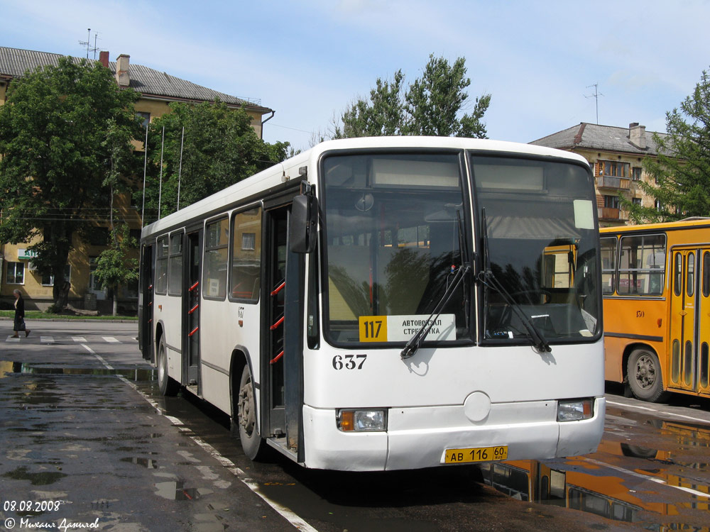 Псковская область, Mercedes-Benz O345 № 637