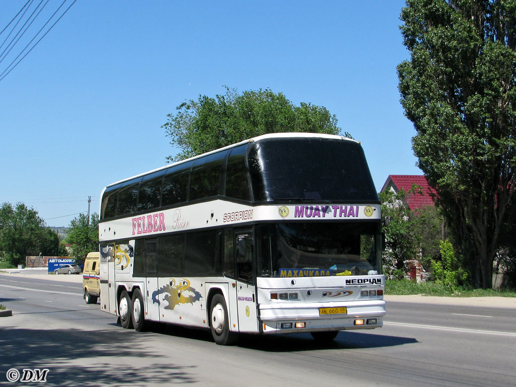 Дагестан, Neoplan N122/3 Skyliner № АК 660 05