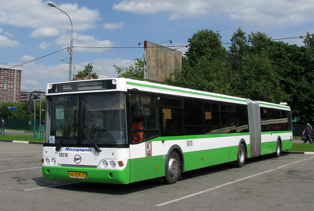 Moscow, LiAZ-6213.20 # 16210