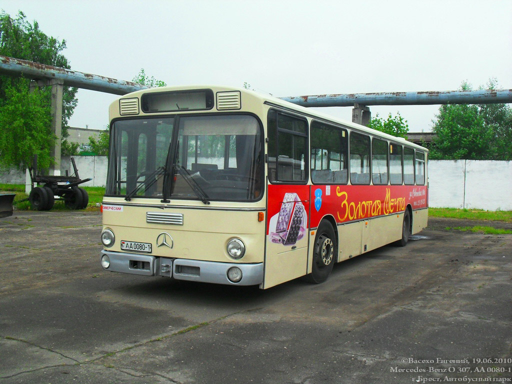 Брестская область, Mercedes-Benz O307 № АА 0080-1 — Фото — Автобусный  транспорт