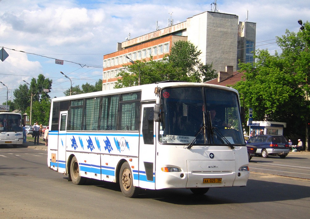 Удмуртия, ПАЗ-4230-02 № АА 025 18