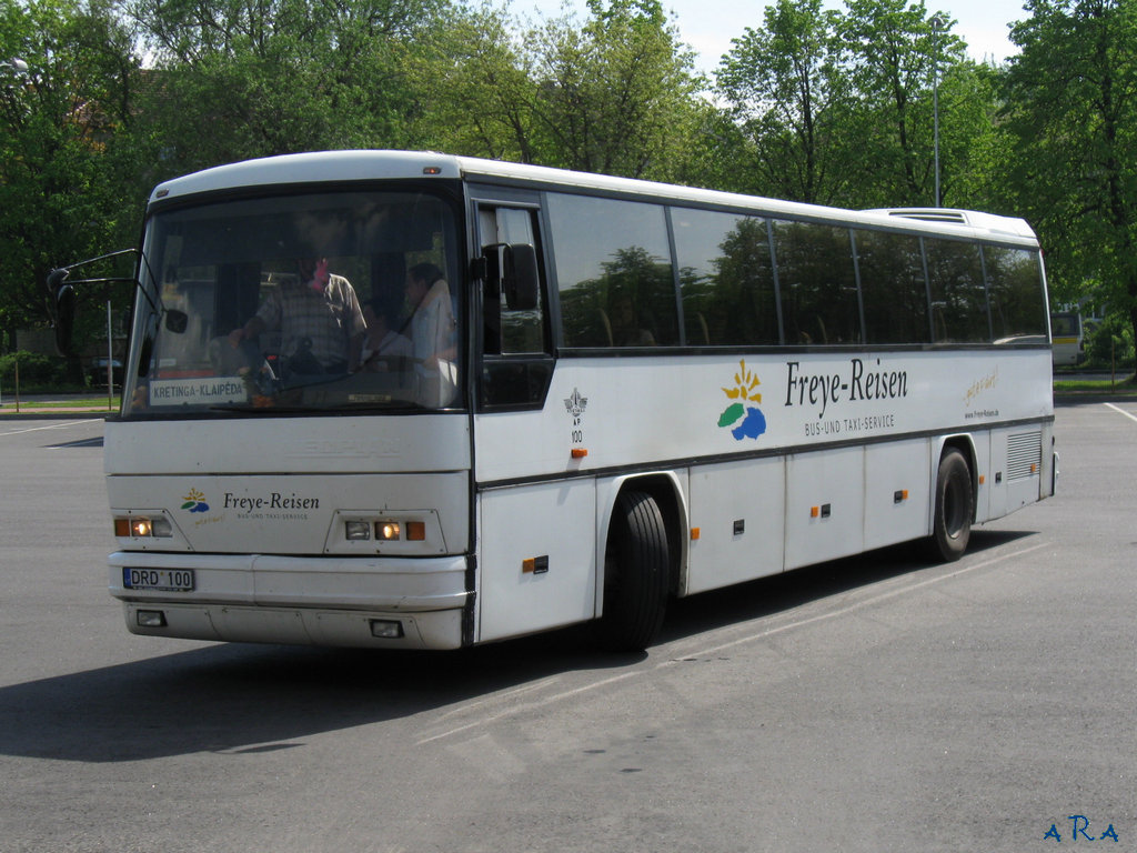 Литва, Neoplan N316Ü Transliner № 100