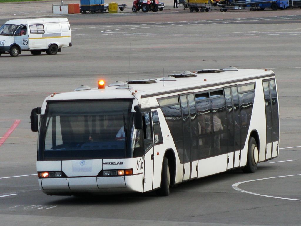 Москва, Neoplan N9012 № 616