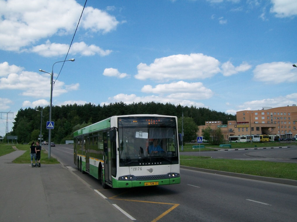 Москва, Волжанин-6270.06 