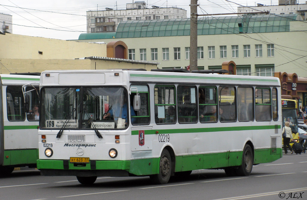 Moscow, LiAZ-5256.25 # 02219