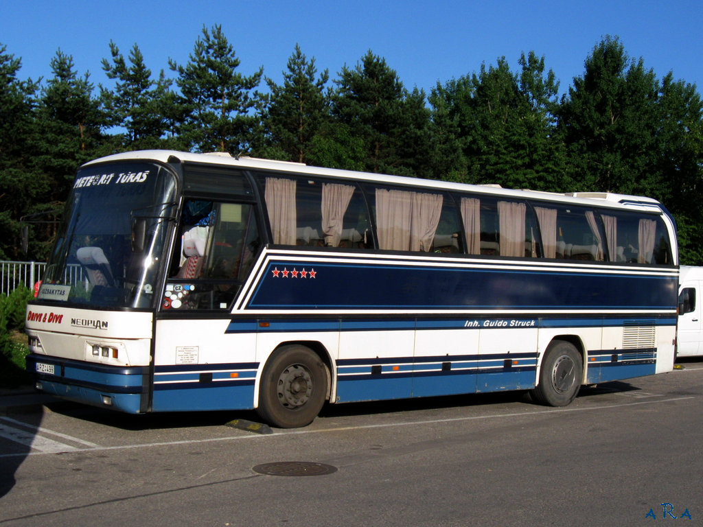 Литва, Neoplan N214SHD Jetliner № 027