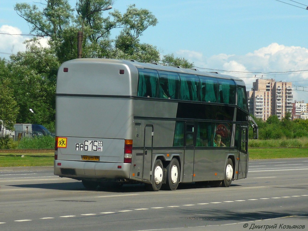 Тверская область, Neoplan N122/3 Skyliner № АА 615 69