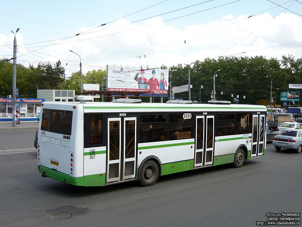 Челябинская область, ЛиАЗ-5256.53 № 2523