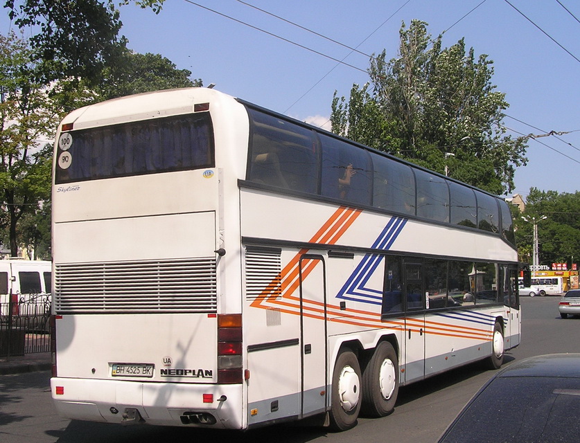 Одесская область, Neoplan N122/3L Skyliner № BH 4525 BK