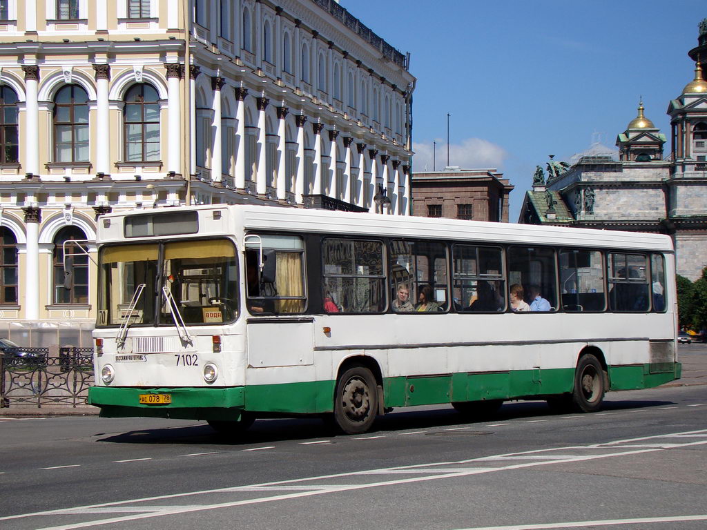 Санкт-Петербург, ЛиАЗ-5256.00 № 7102