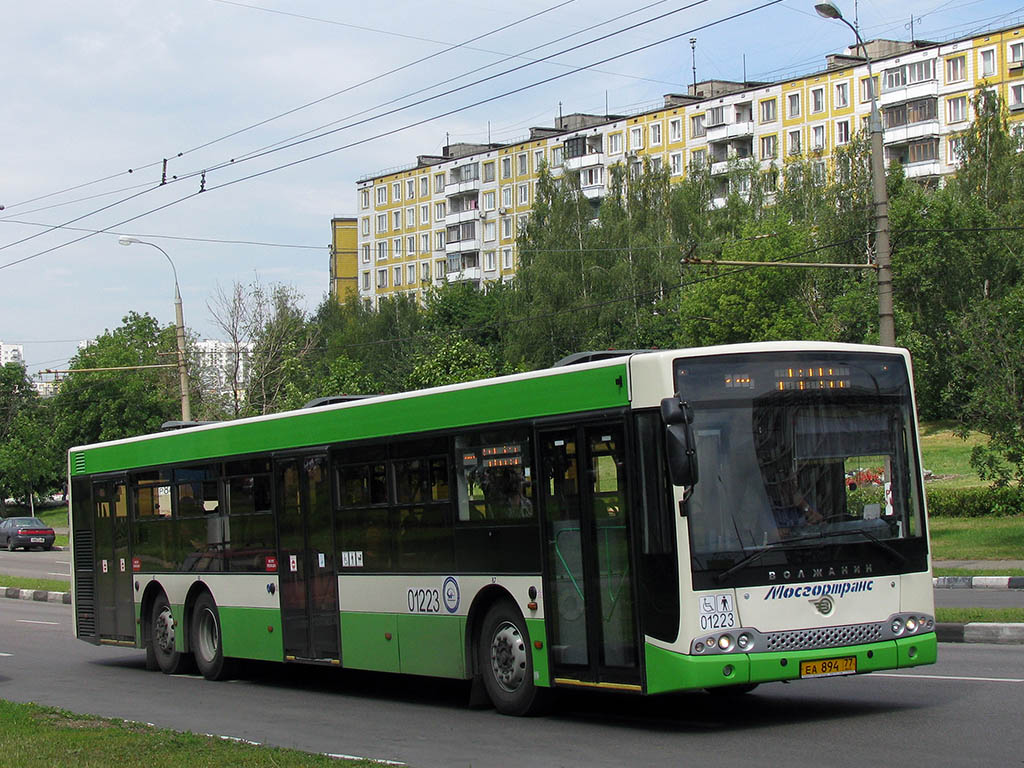 Москва, Волжанин-6270.06 