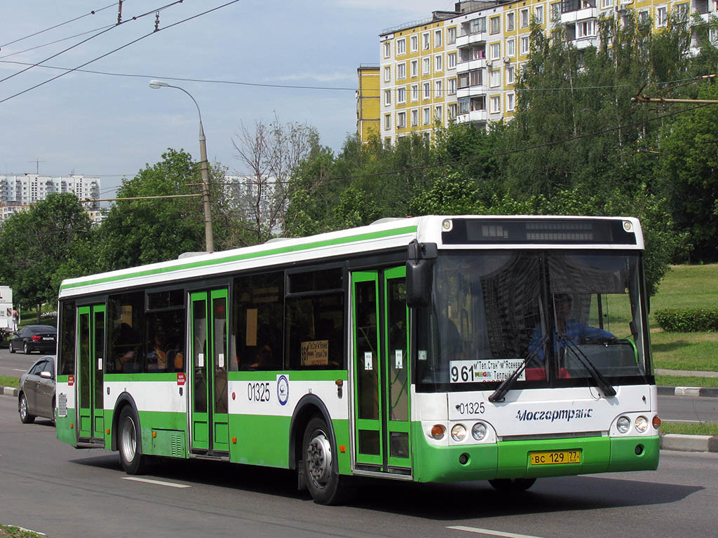 Moskva, LiAZ-5292.20 č. 01325