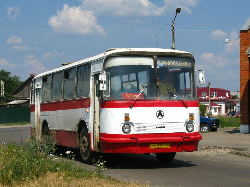 Марий Эл, ЛАЗ-695Н № АА 250 12