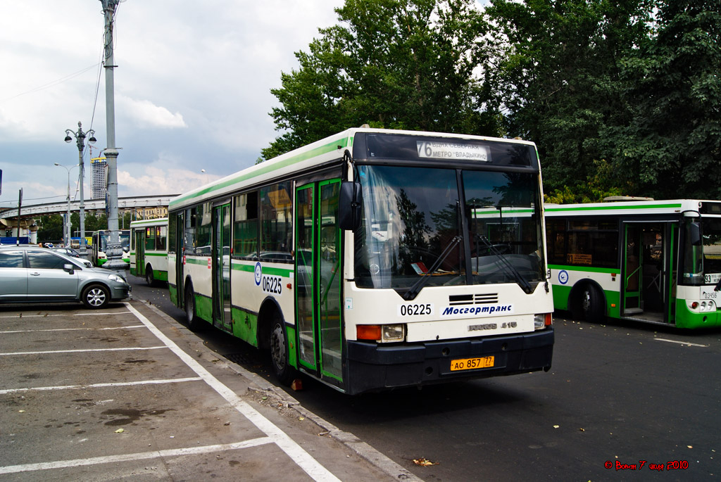 Москва, Ikarus 415.33 № 06225