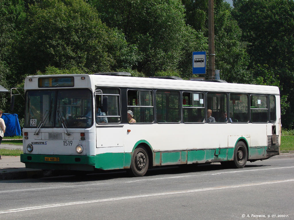 Saint Petersburg, LiAZ-5256.25 # 1519