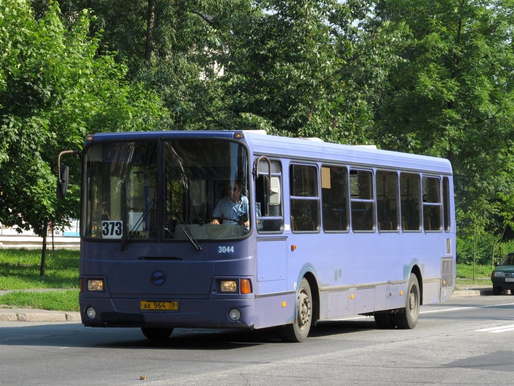 Szentpétervár, LiAZ-5256.25 sz.: 3044