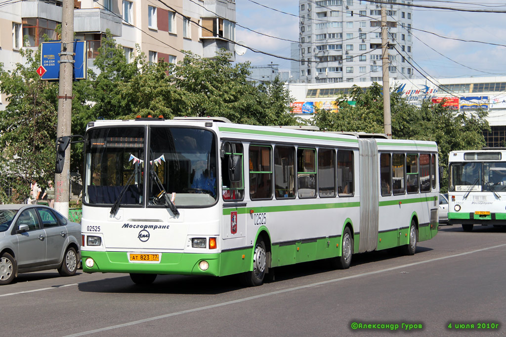 Москва, ЛиАЗ-6212.01 № 02525