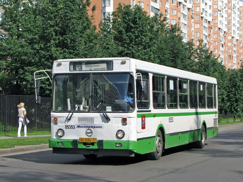 Москва, ЛиАЗ-5256.25 № 05353