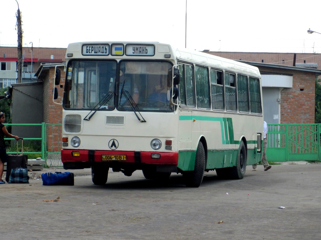 Винницкая область, ЛАЗ-42021 № 006-10 ВІ