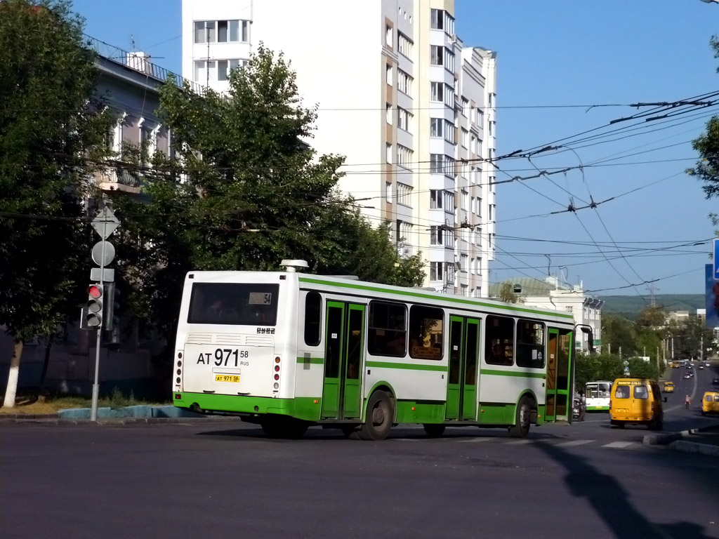 Пензенская область, ЛиАЗ-5256.45 № АТ 971 58