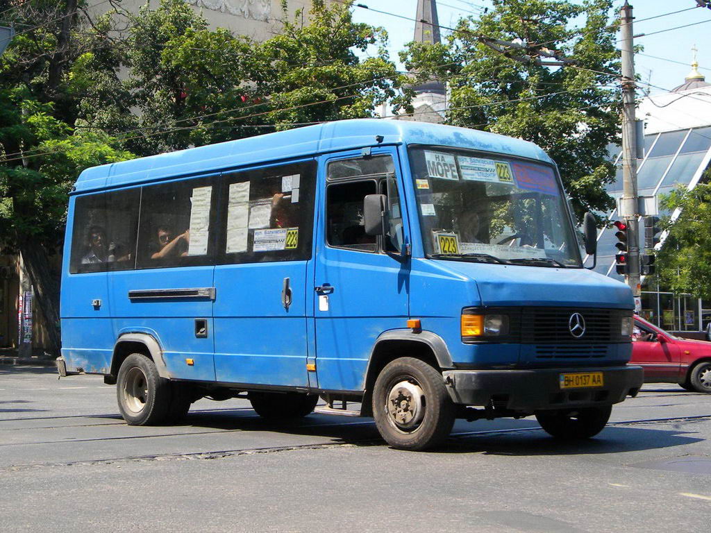 Одесская область, Mercedes-Benz T2 609D № BH 0137 AA