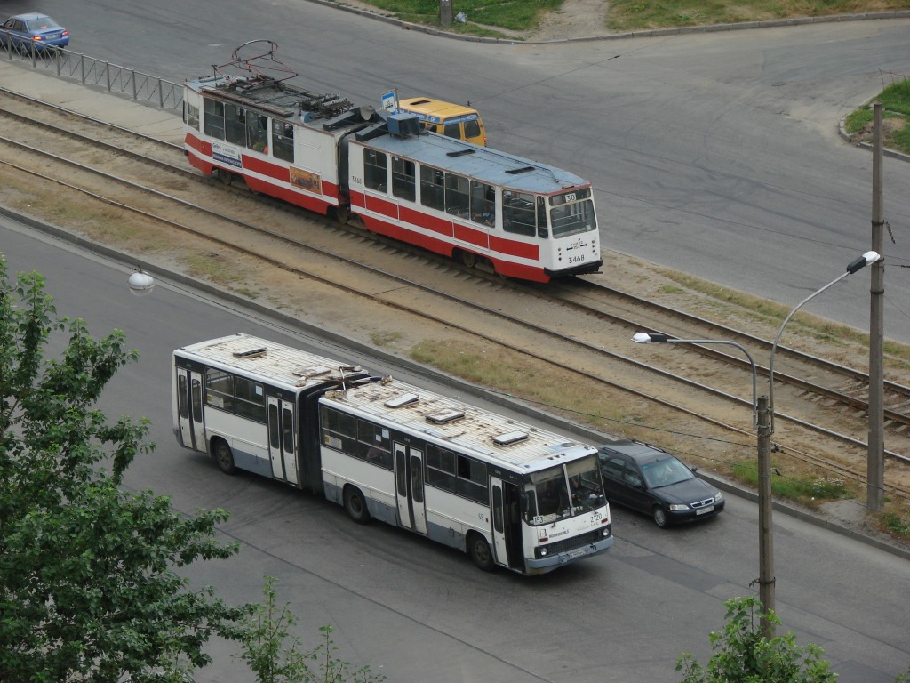 Sankt Petersburg, Ikarus 280.33O Nr. 2120