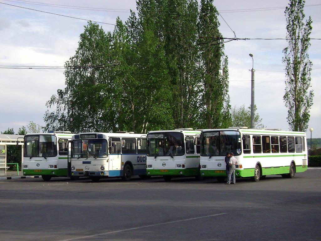 Пензенская область, Mercedes-Benz O307 № АА 661 58; Пензенская область — Автобусные вокзалы, станции и конечные остановки