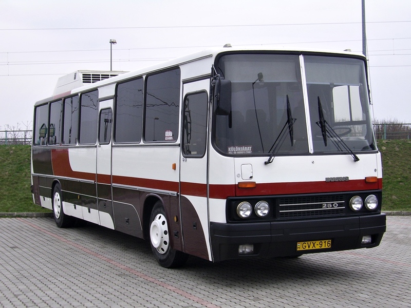 Венгрия, Ikarus 250.66 № GVX-916