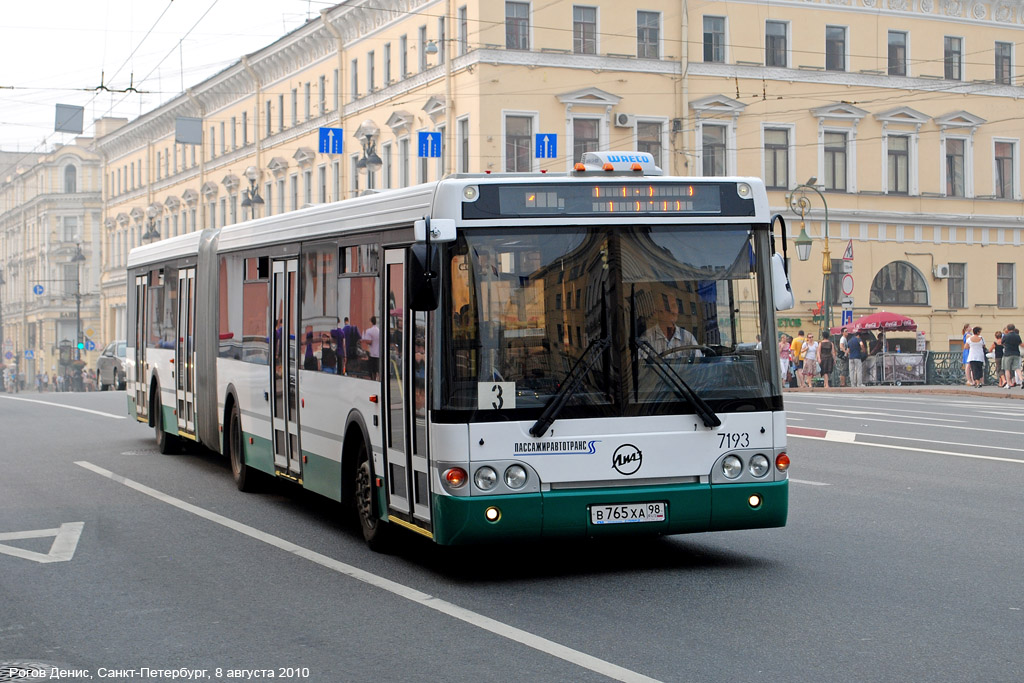 Szentpétervár, LiAZ-6213.20 sz.: 7193