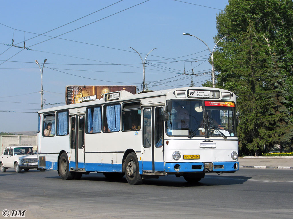 Саратовская область, Mercedes-Benz O305 № ВЕ 669 64