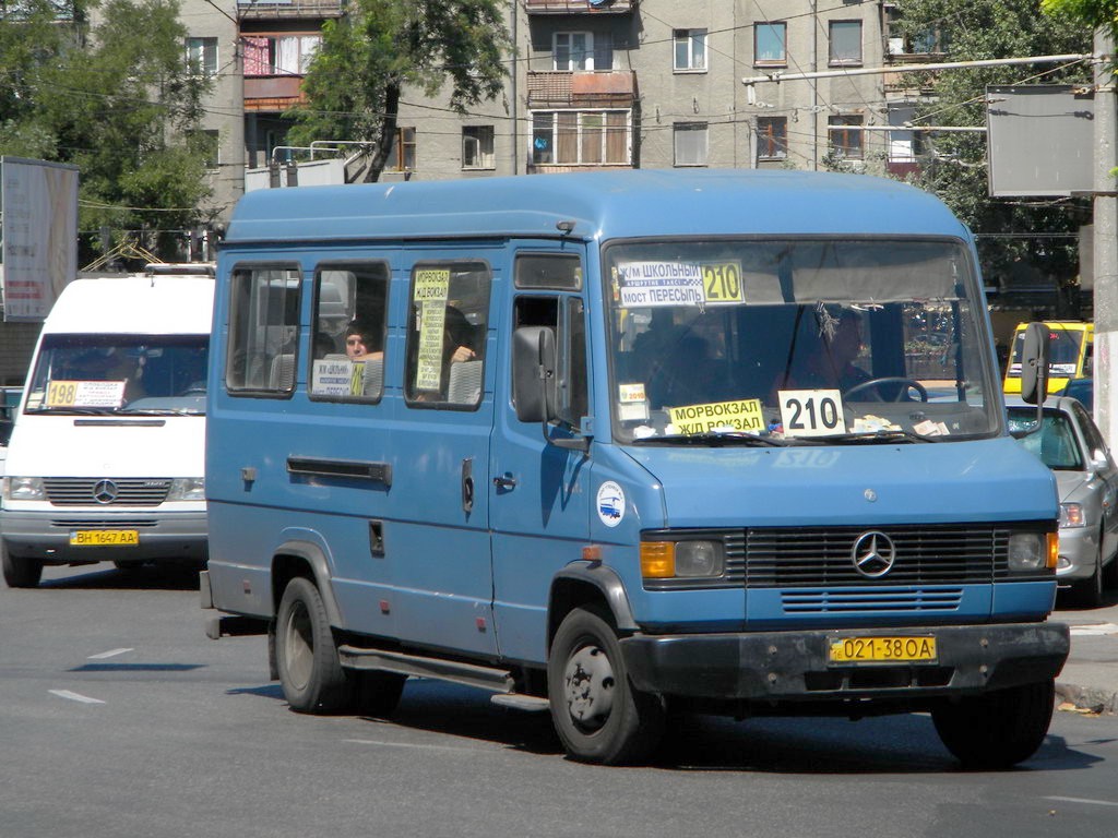 Одесская область, Mercedes-Benz T2 711D № 021-38 ОА