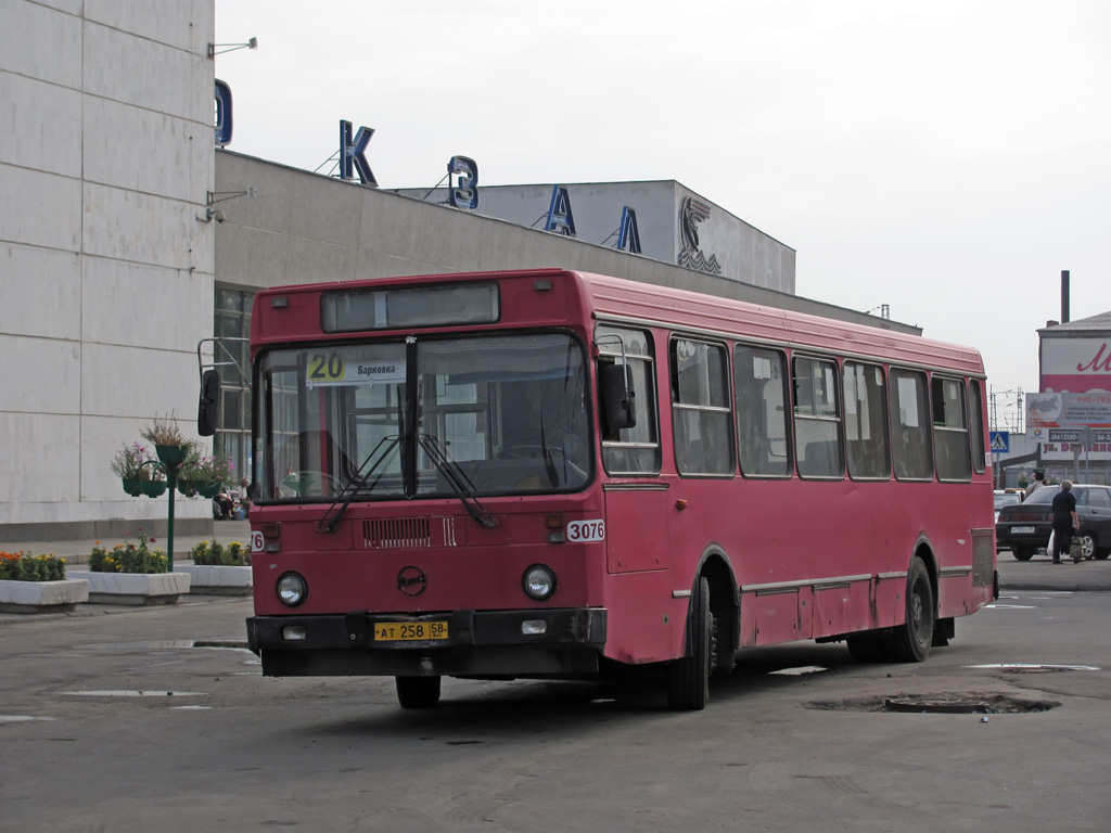 Пензенская вобласць, ЛиАЗ-5256.40 № 3076