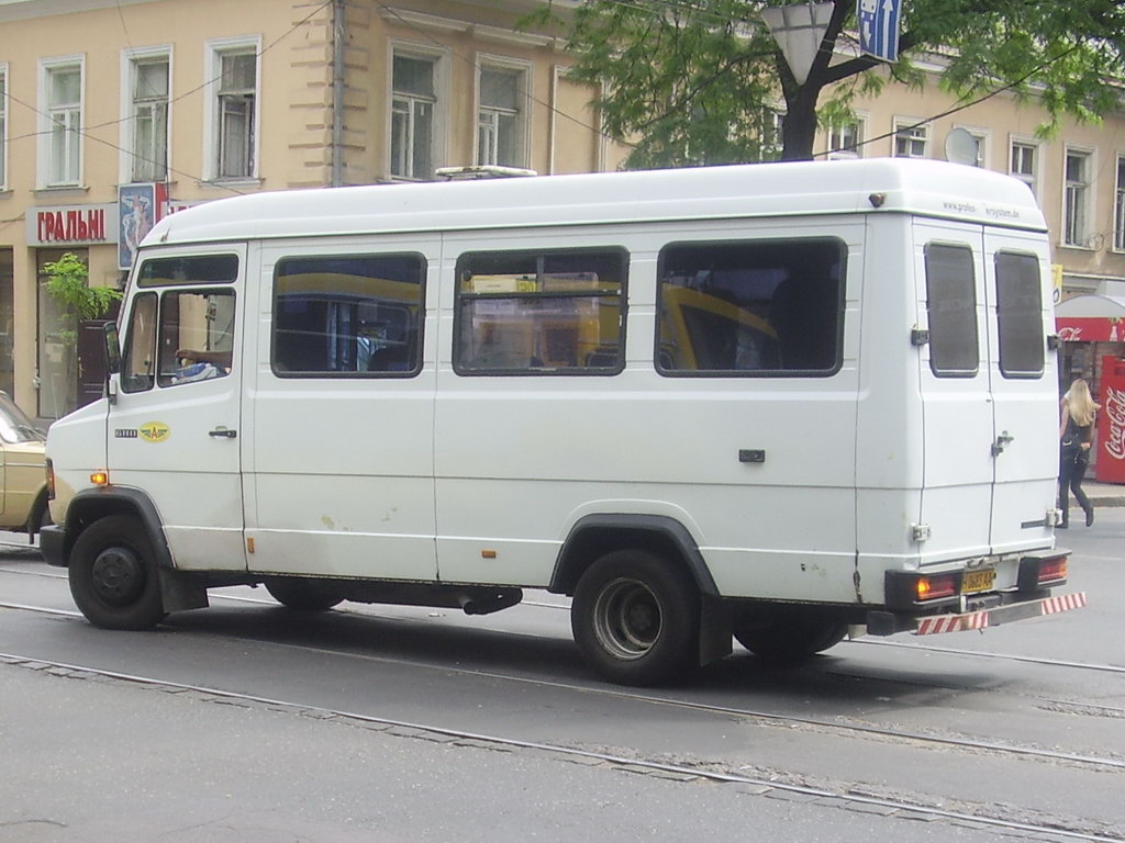 Одесская область, Mercedes-Benz T2 611D № BH 0683 AA