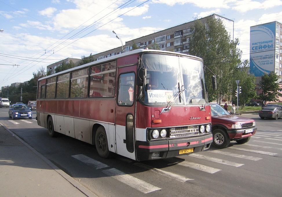 Удмуртия, Ikarus 256.74 № ВА 652 18