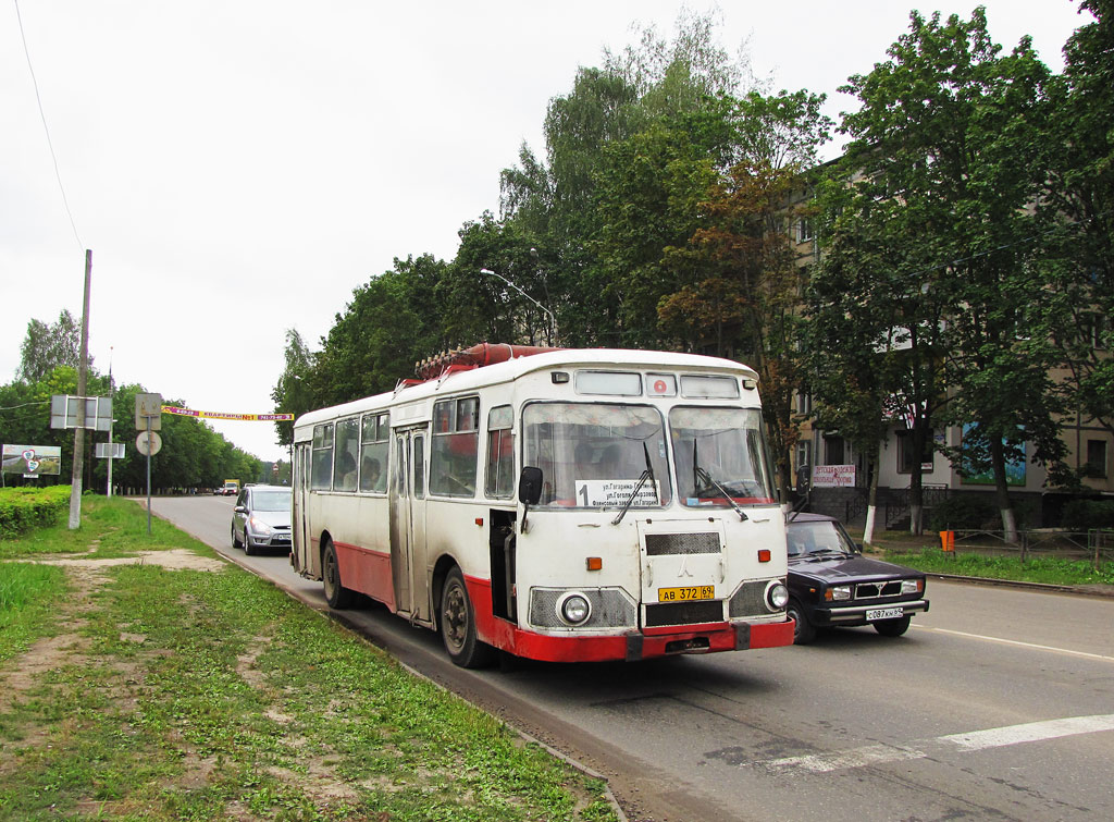 Тверская область, ЛиАЗ-677М № АВ 372 69