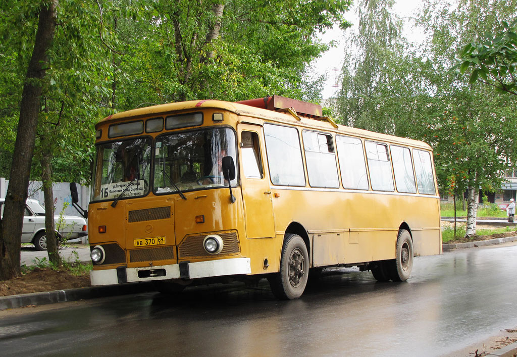 Тверская область, ЛиАЗ-677М № АВ 370 69