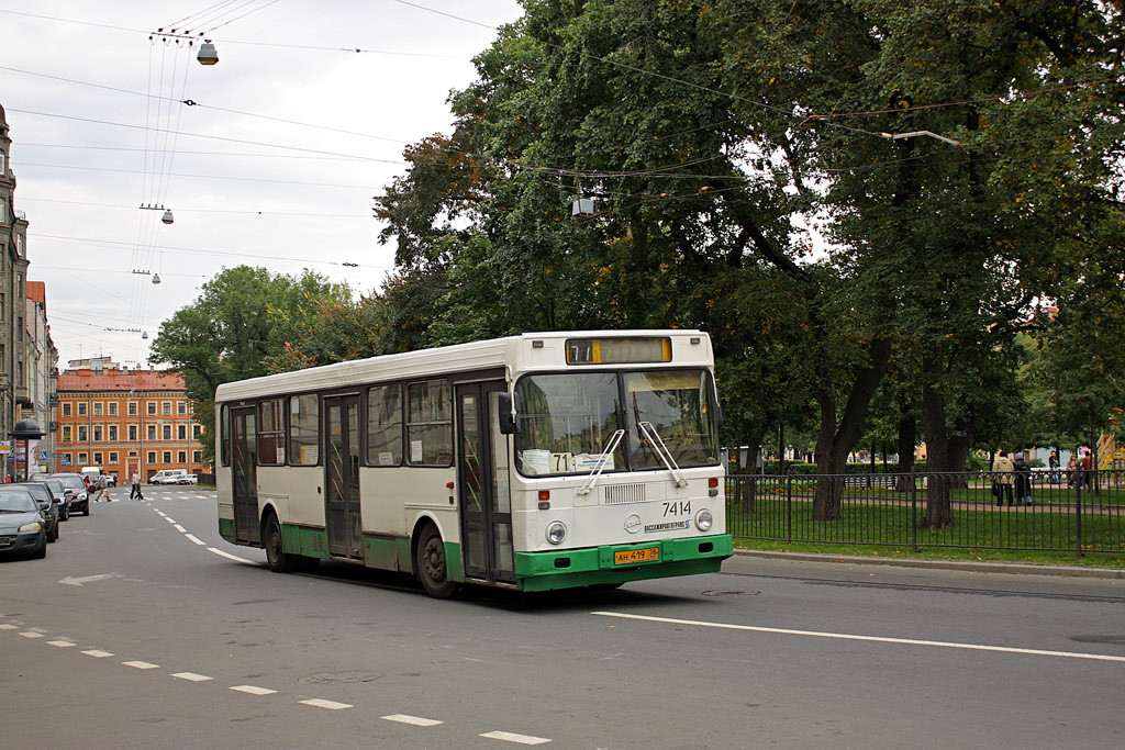 Санкт-Петербург, ЛиАЗ-5256.25 № 7414