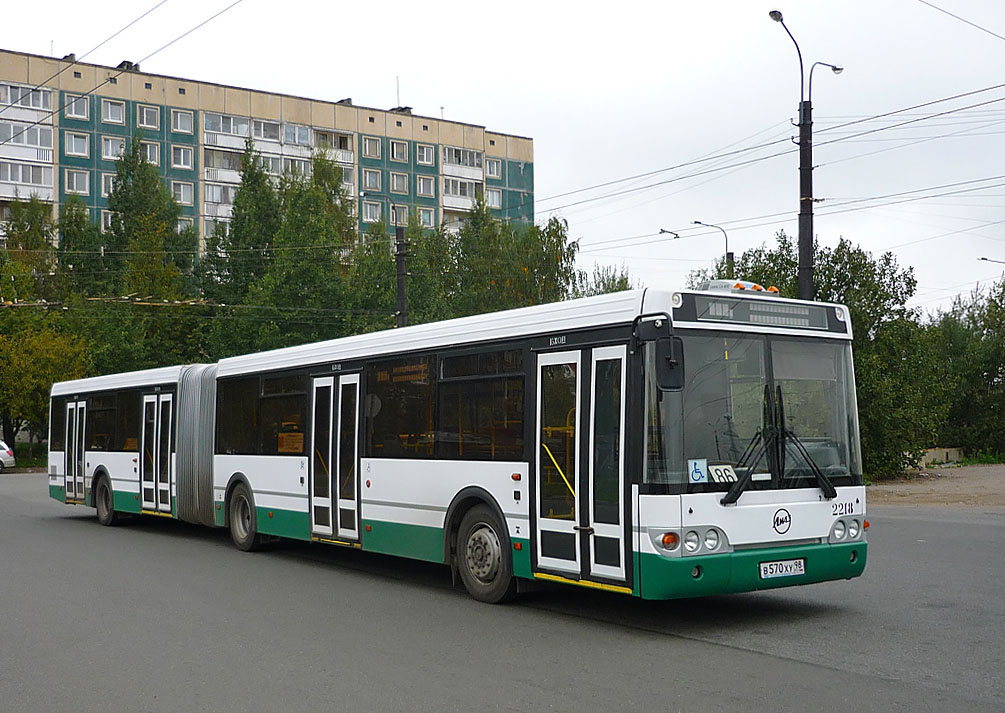 Szentpétervár, LiAZ-6213.20 sz.: 2218