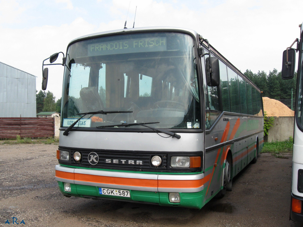 Litwa, Setra S215UL Nr 42