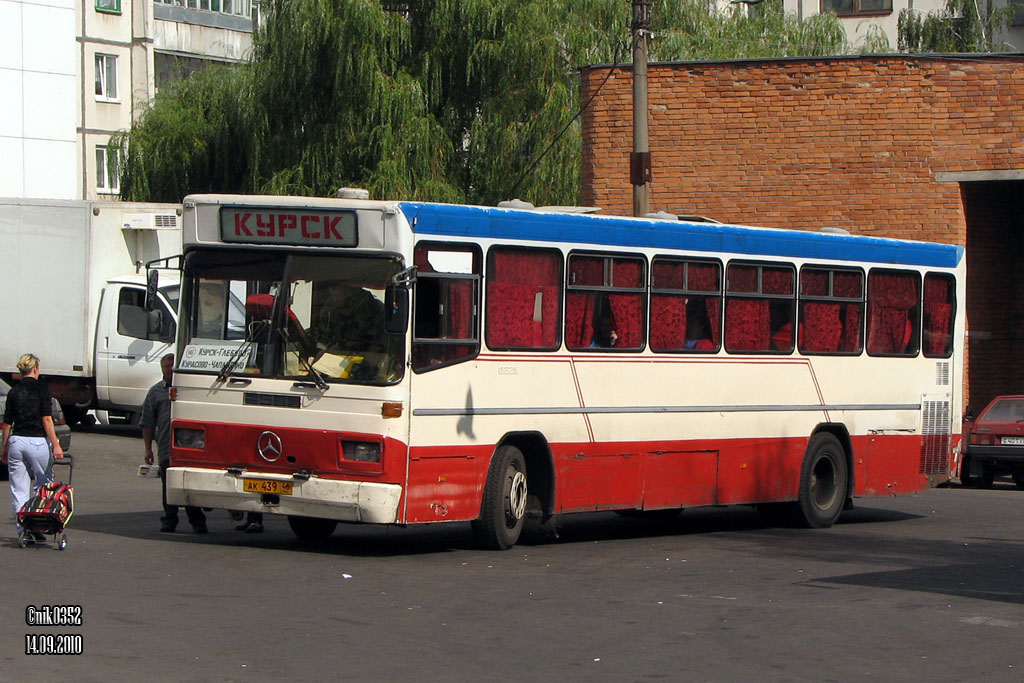 Курская область, Mercedes-Benz O325 № АК 439 46