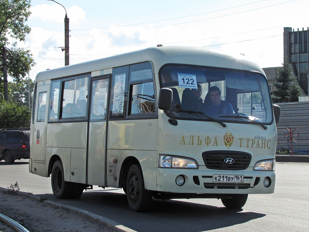 Тверская область, Hyundai County SWB C08 (РЗГА) № К 211 ВУ 161