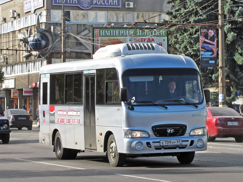 Тверская область, Hyundai County LWB C09 (ТагАЗ) № Е 709 НУ 69